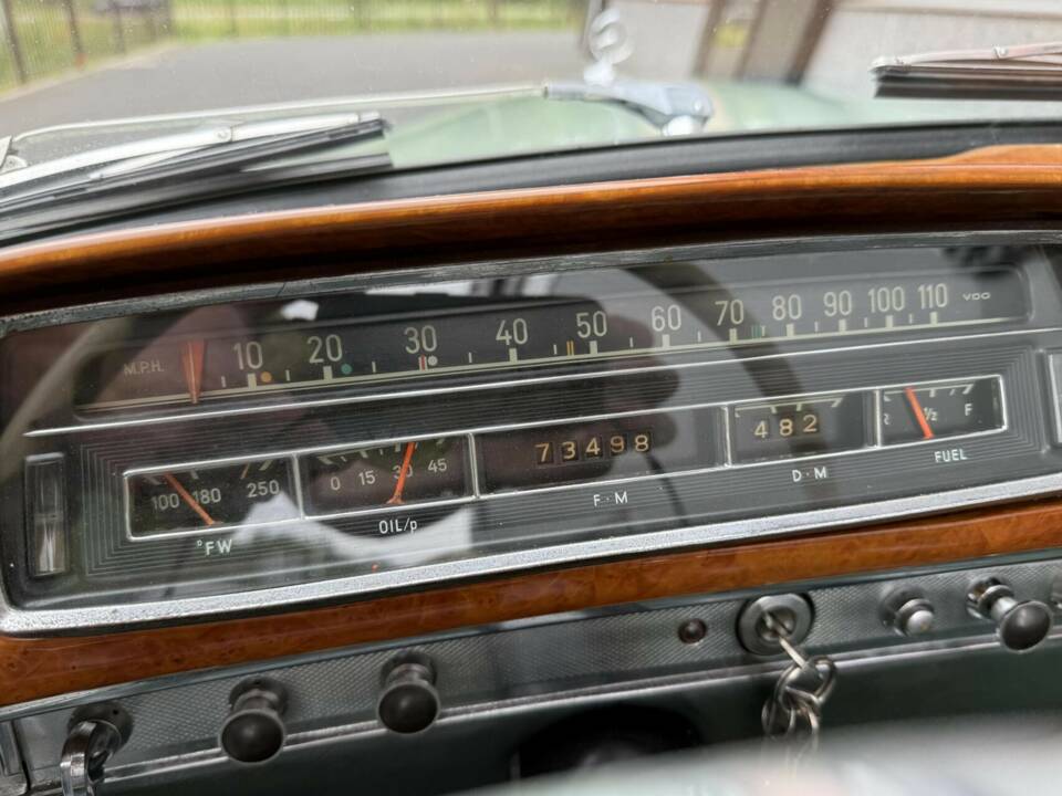 Image 34/50 of Mercedes-Benz 220 S Cabriolet (1958)