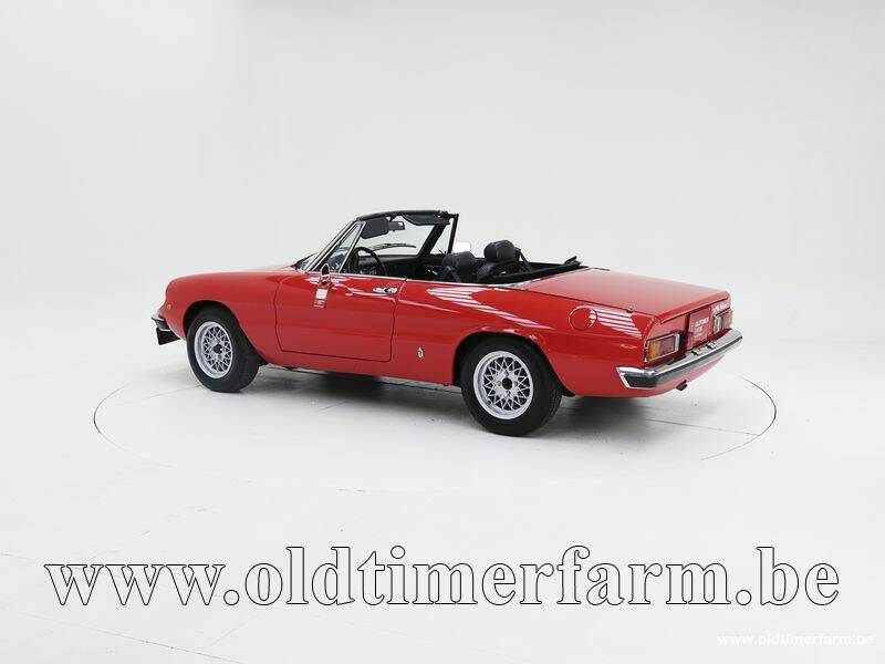 Afbeelding 4/15 van Alfa Romeo 2000 Spider Veloce (1982)