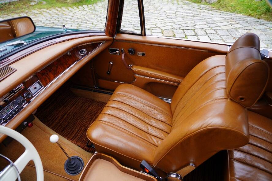Image 6/12 of Mercedes-Benz 280 SE (1969)