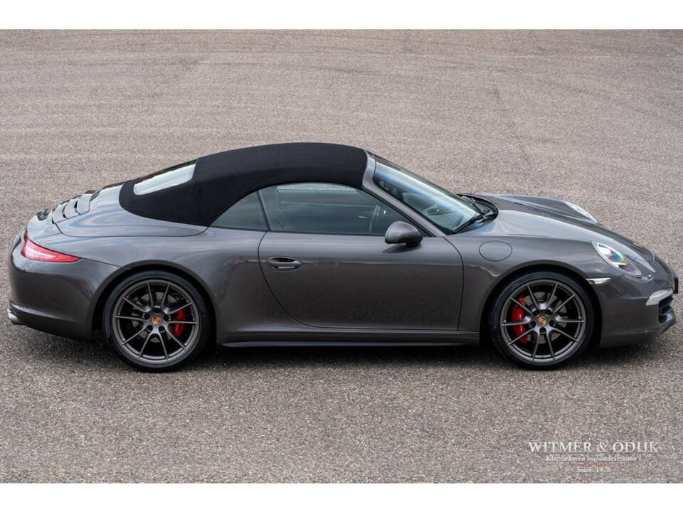 Image 3/47 of Porsche 911 Carrera 4S (2014)