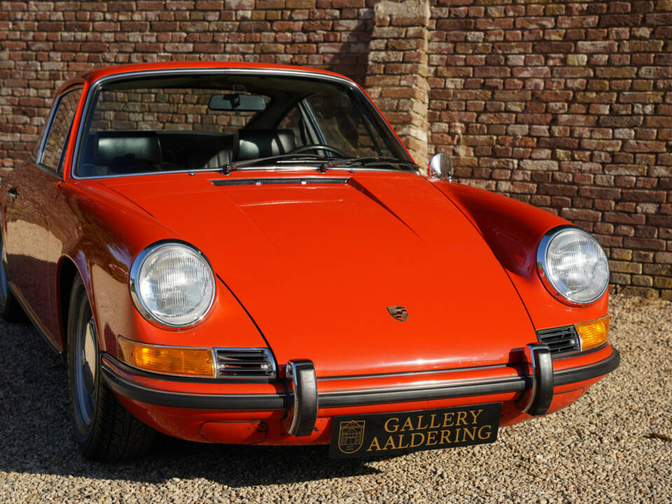 Image 34/50 of Porsche 911 2.2 T (1971)