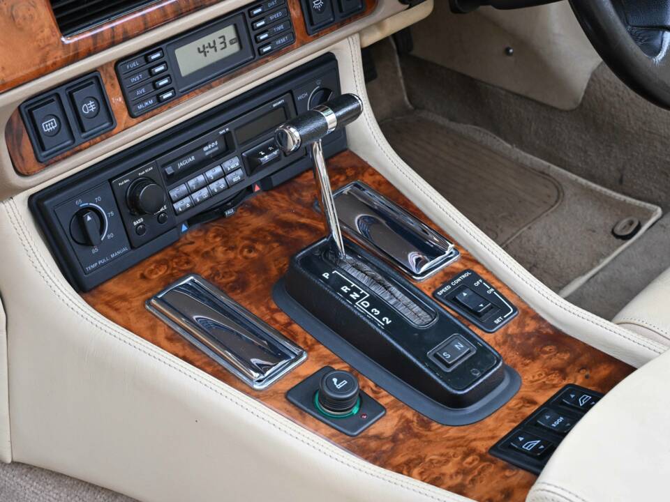 Bild 40/50 von Jaguar XJS 5.3 V12 (1994)
