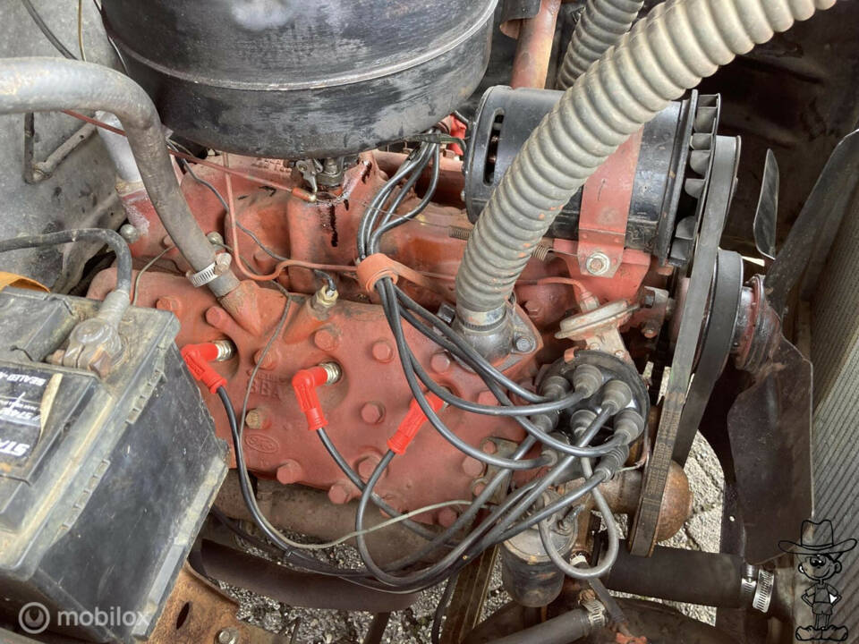 Image 19/31 of Ford F-1 (1949)