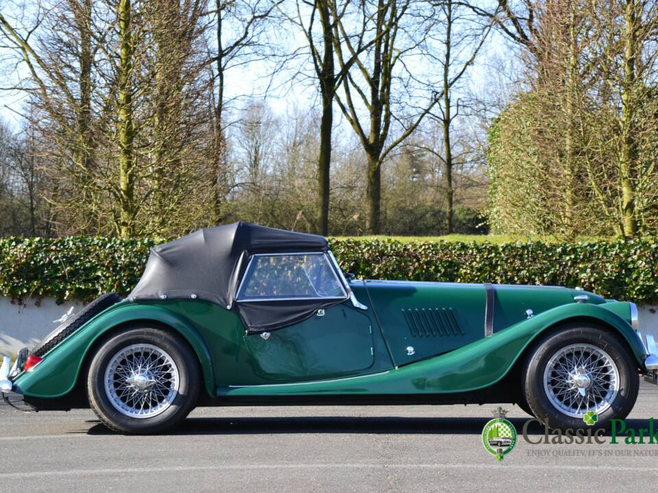 Image 19/50 of Morgan 4/4 Series IV (1962)