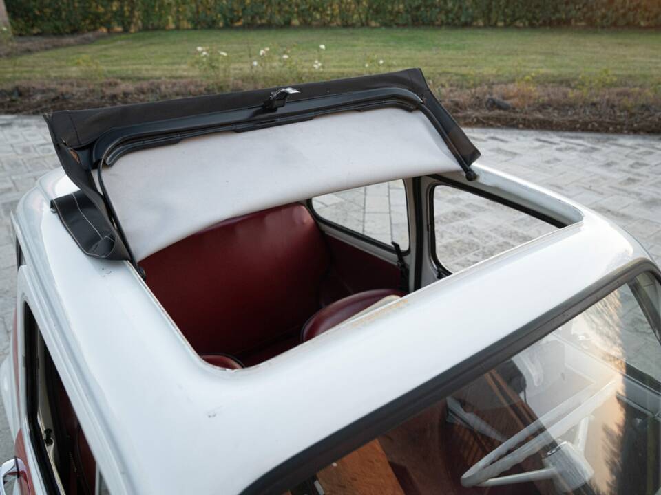 Image 13/50 of FIAT 500 F (1970)