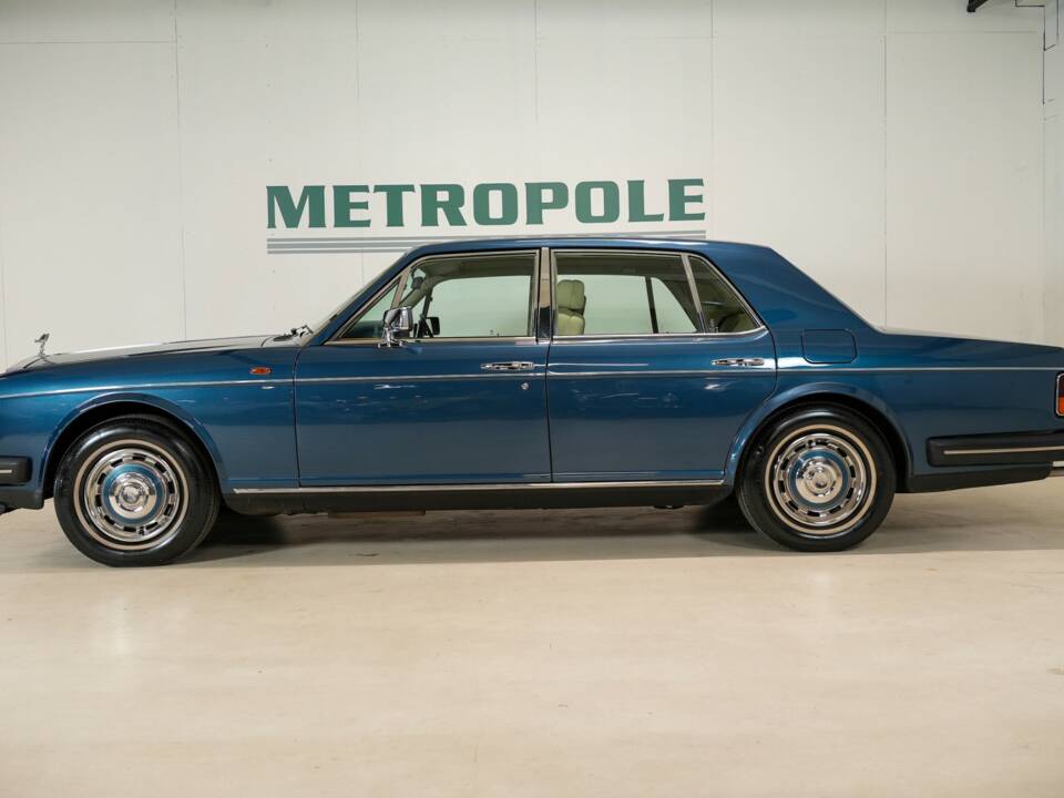 Image 13/48 of Rolls-Royce Silver Spirit (1983)