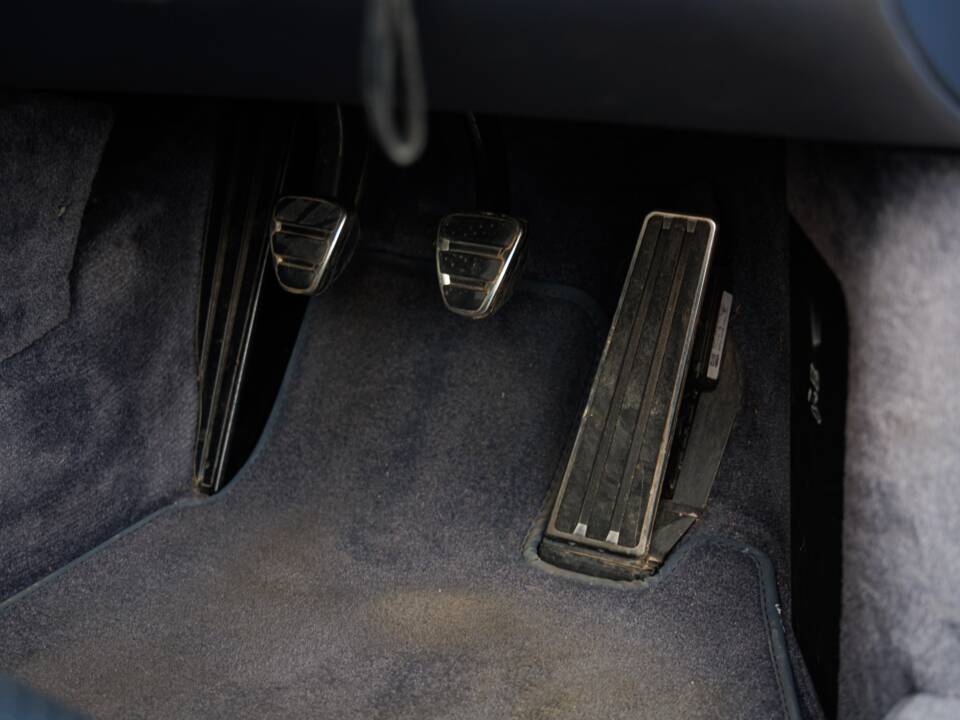 Bild 37/50 von Porsche 911 Carrera (2004)