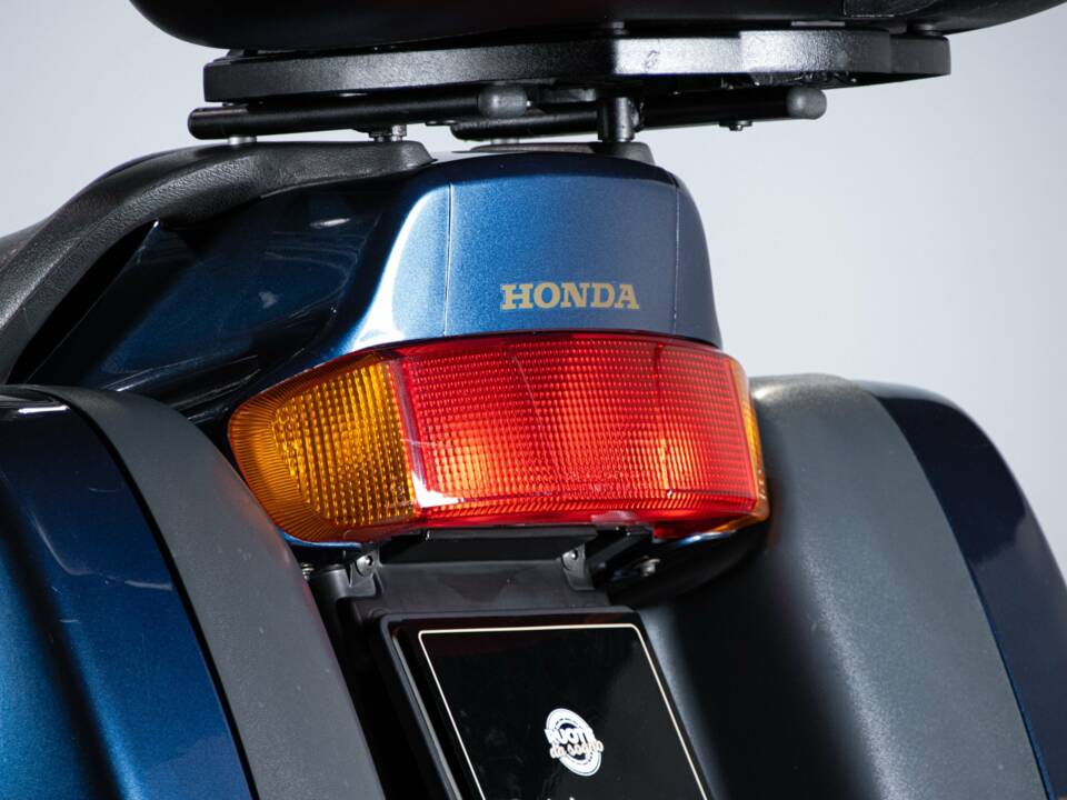Afbeelding 13/50 van Honda DUMMY (2003)