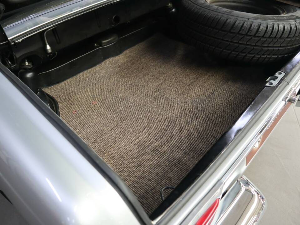 Bild 36/45 von Mercedes-Benz 280 SL (1968)