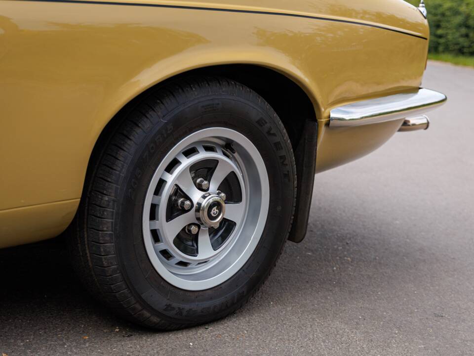 Bild 20/40 von Daimler Sovereign 4.2 (1976)
