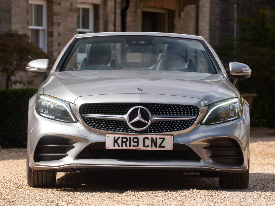 Bild 6/50 von Mercedes-Benz C 300 d (2019)