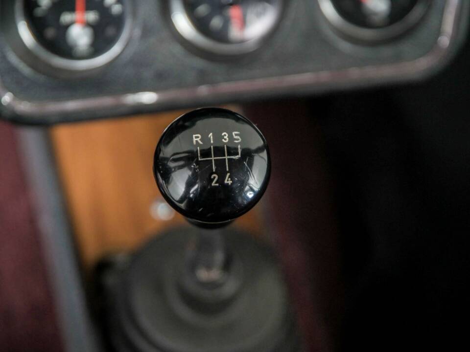 Image 29/50 of Opel Olympia 1700 S (1968)
