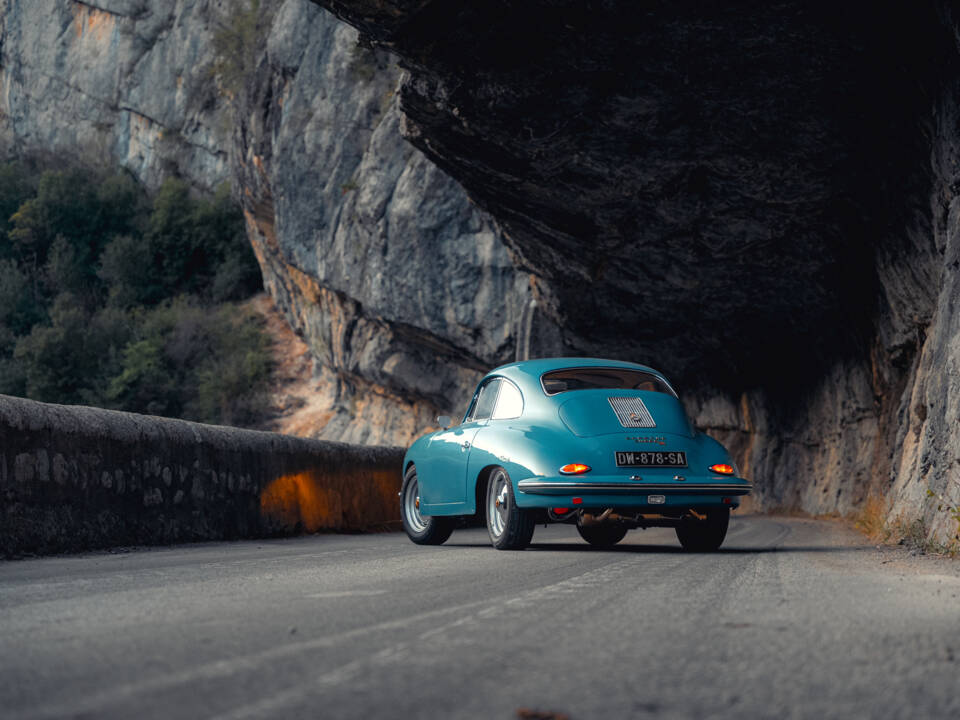 Image 15/86 of Porsche 356 B 1600 Super 90 (1960)
