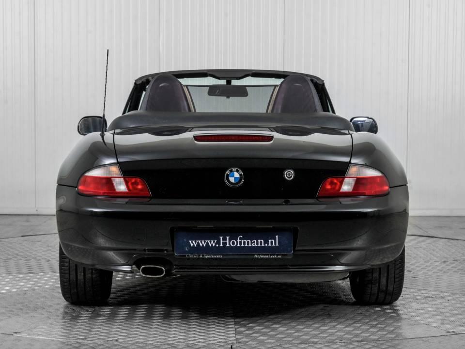 Bild 15/50 von BMW Z3 1.8 (2001)