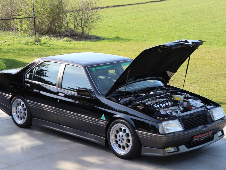 Imagen 43/50 de Alfa Romeo 164 3.0 V6 Quadrifoglio (1991)