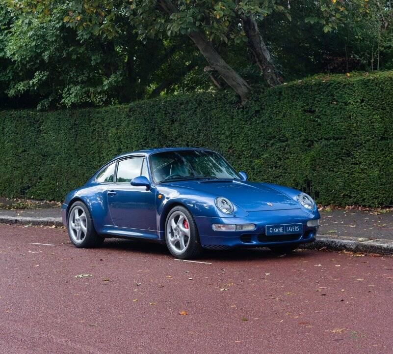 Immagine 40/41 di Porsche 911 Carrera S (1997)