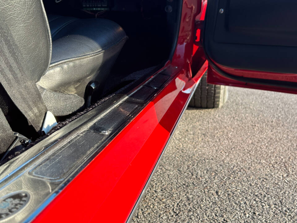 Image 51/100 of Chevrolet Camaro (1970)