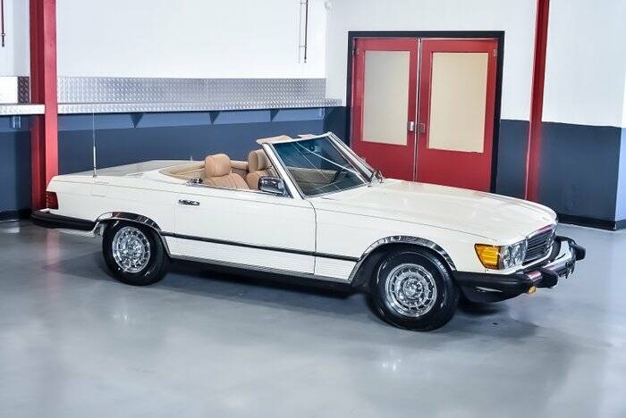 Immagine 7/7 di Mercedes-Benz 380 SL (1984)