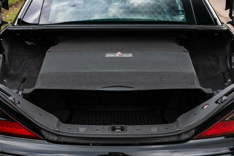 Bild 40/50 von Mercedes-Benz SL 55 AMG (2004)