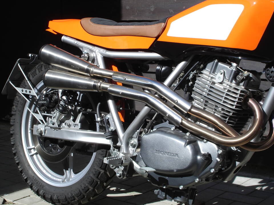 Bild 4/17 von Honda DUMMY (1983)