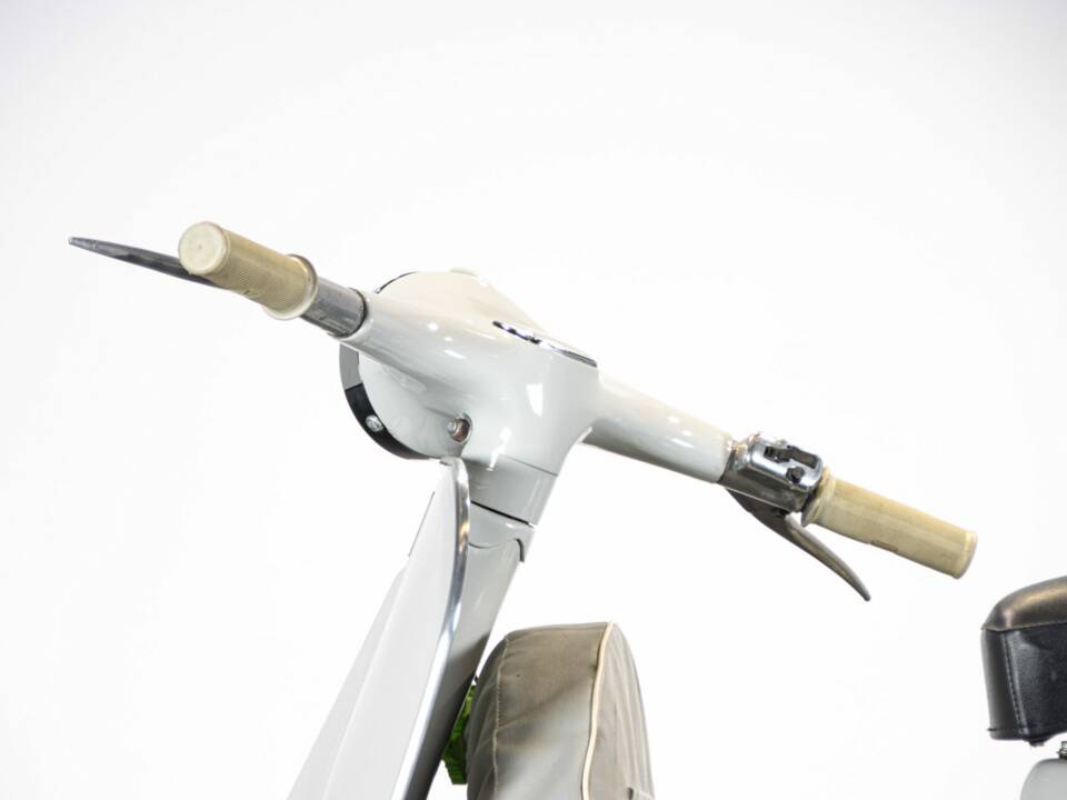 Immagine 20/50 di Piaggio Vespa 125 (1959)