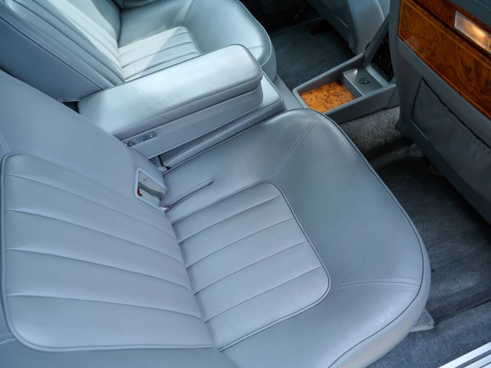 Afbeelding 34/50 van Jaguar XJ12 6.0 (1994)
