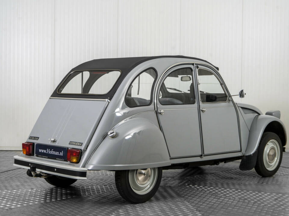 Image 2/50 of Citroën 2 CV 6 (1980)