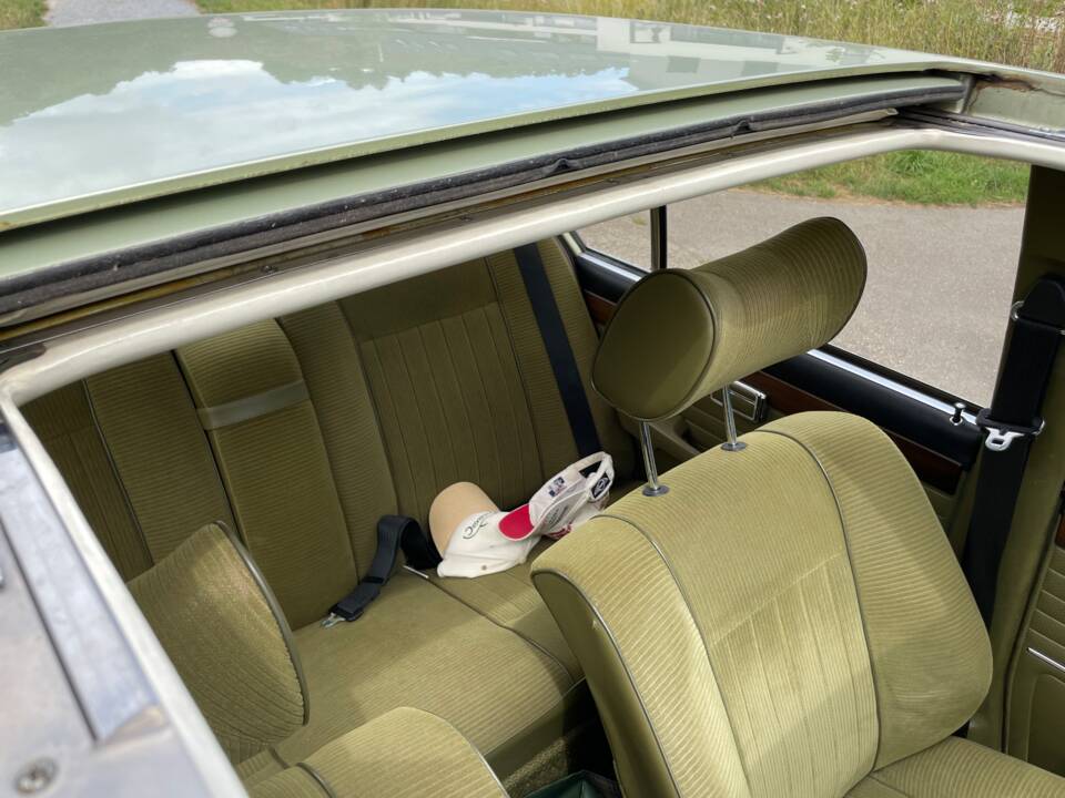 Image 66/100 de BMW 528i (1980)