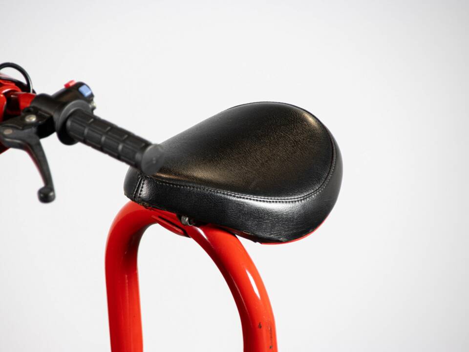 Image 11/50 de Quasar DUMMY (1983)