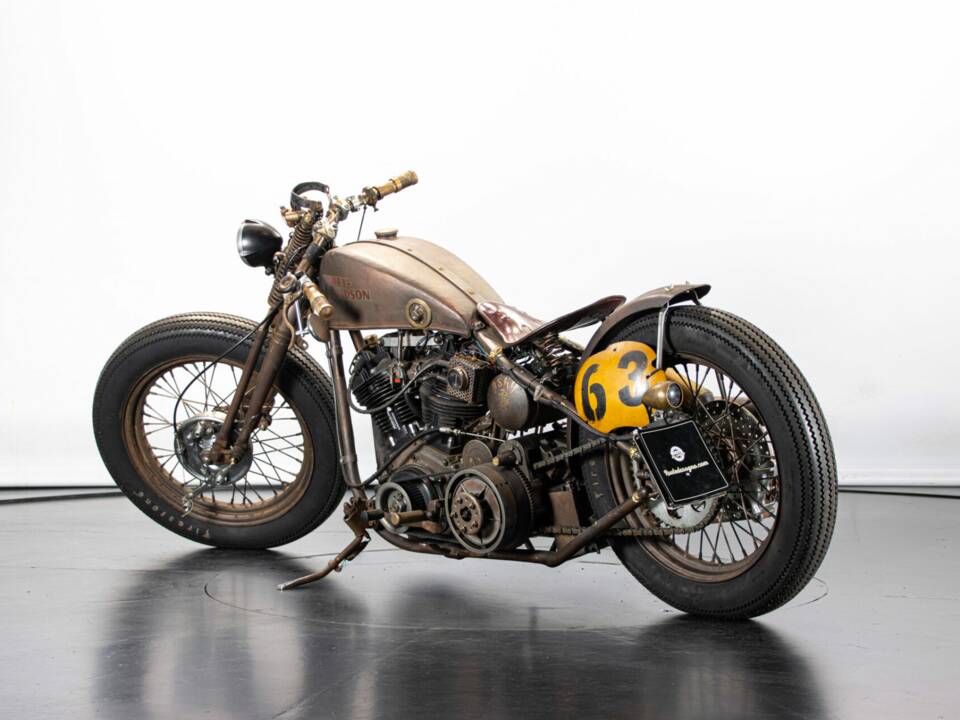 Image 2/50 of Harley-Davidson FXSTC 1340 Softail Custom (1989)