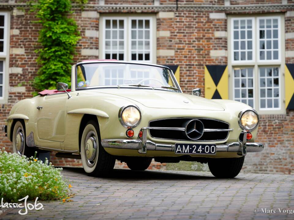 Image 14/61 of Mercedes-Benz 190 SL (1959)