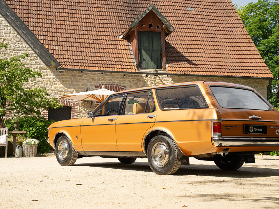 Image 3/57 of Ford Granada Turnier 2,3 (1976)