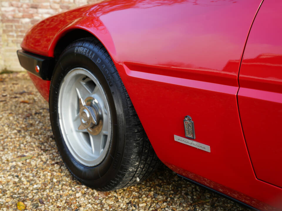 Image 18/50 of Ferrari 365 GT4 2+2 (1974)