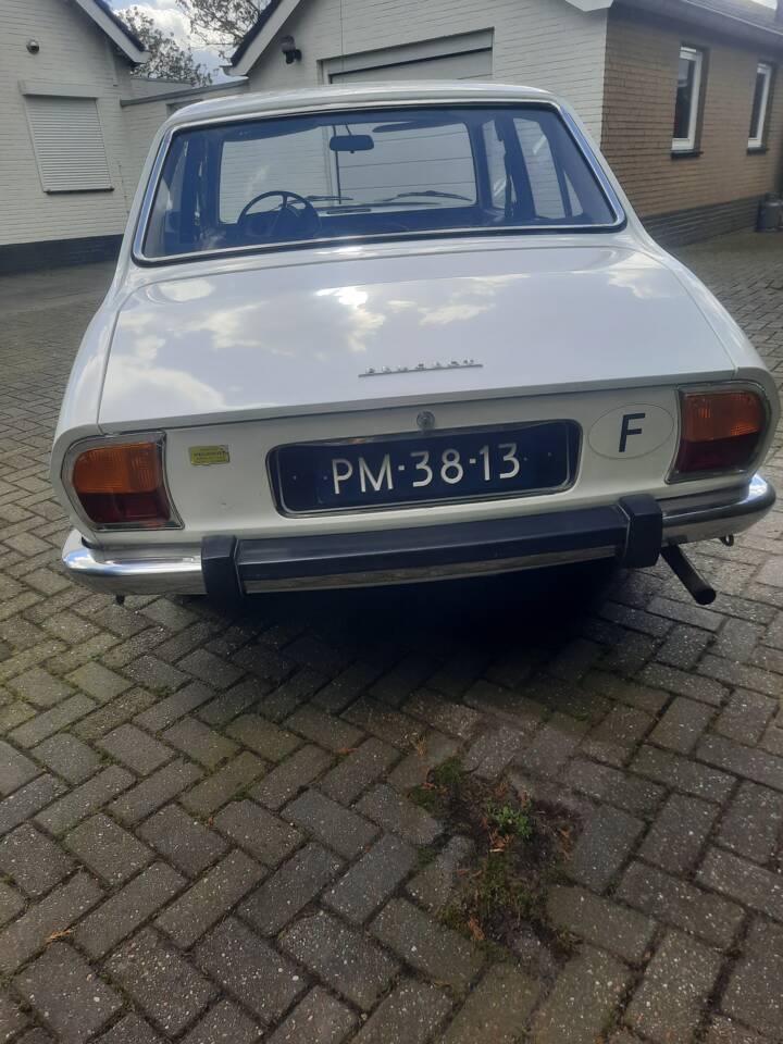 Imagen 7/25 de Peugeot 504 (1971)