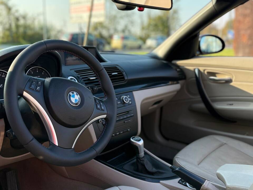 Bild 9/13 von BMW 125i (2009)