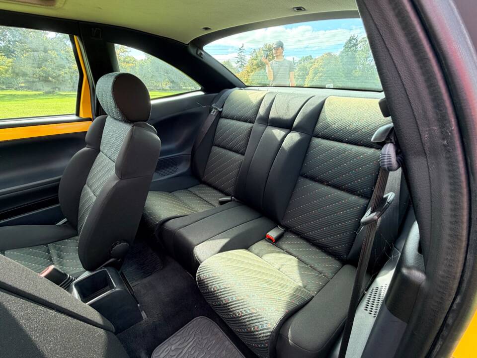 Image 39/54 de FIAT Coupé 2.0 16V Turbo (1994)