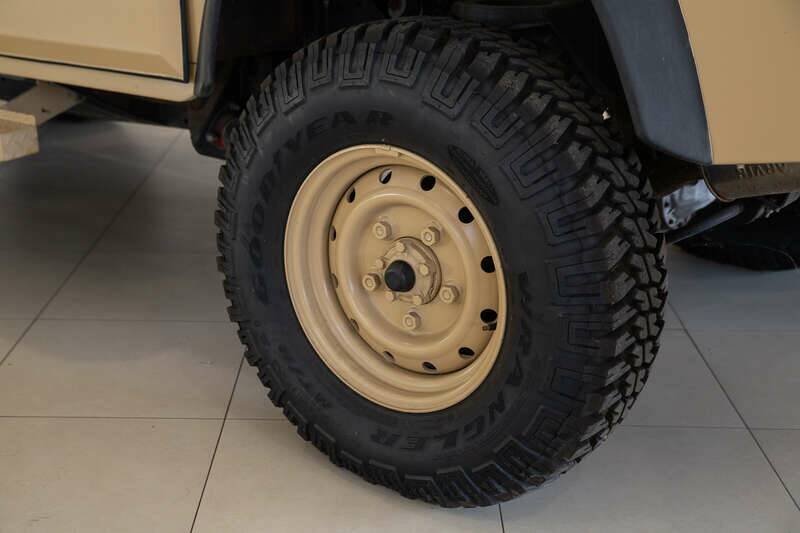 Bild 15/32 von Land Rover Defender 110 (2008)