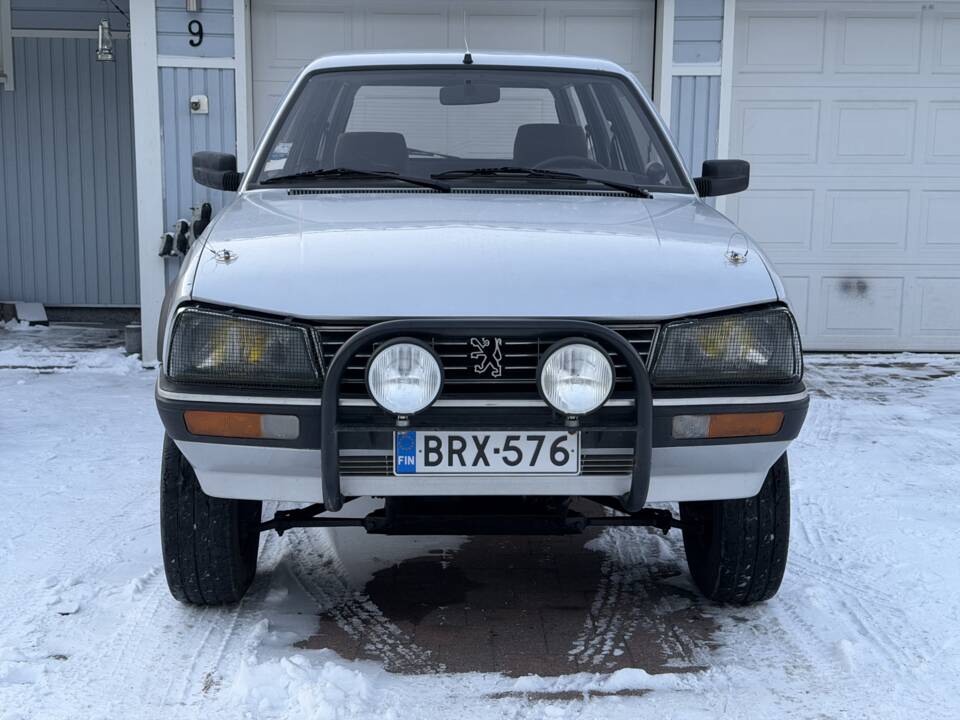 Bild 9/62 von Peugeot 505 Break 4x4 Dangel (1988)