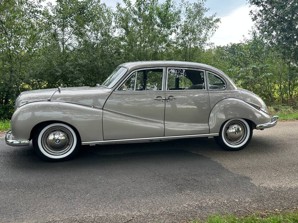 Bild 4/52 von BMW 501 V8 (1956)