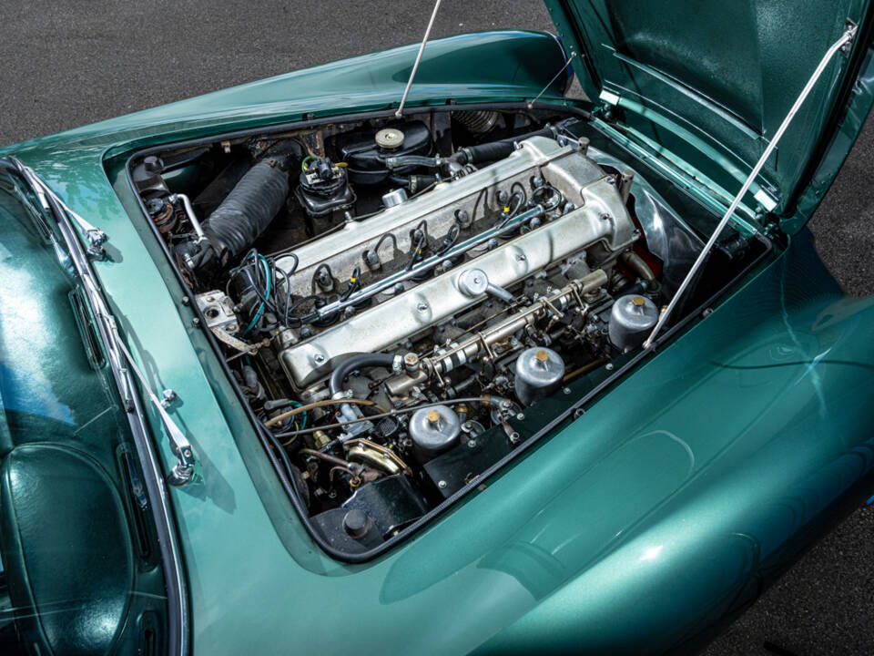 Bild 50/50 von Aston Martin DB 4 (1962)