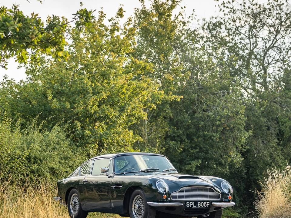 Bild 40/50 von Aston Martin DB 6 Vantage (1967)