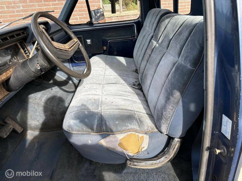Bild 30/41 von Ford F-250 (1986)