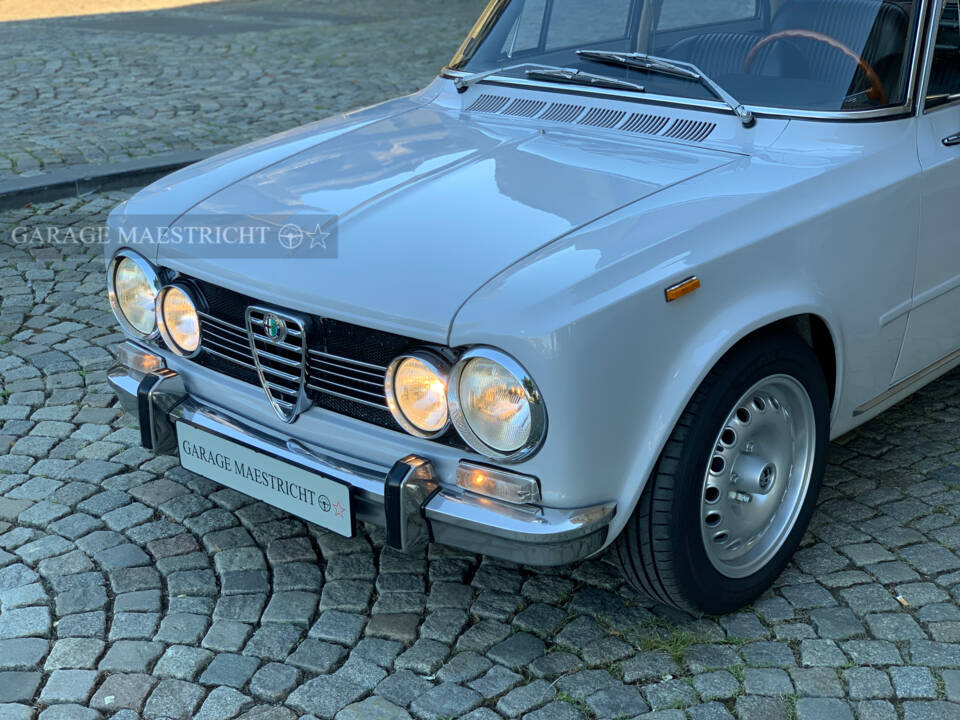 Immagine 7/100 di Alfa Romeo Giulia Super 1.6 (1972)