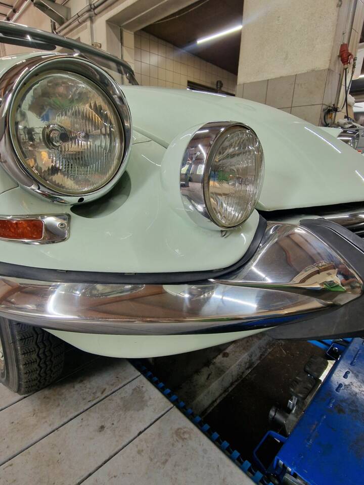 Image 59/153 of Citroën DS 19 Usine (1965)
