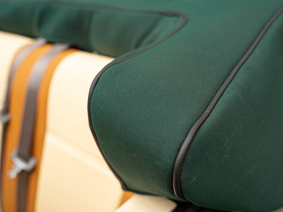 Image 36/85 of Rover Mini Cabriolet (1996)