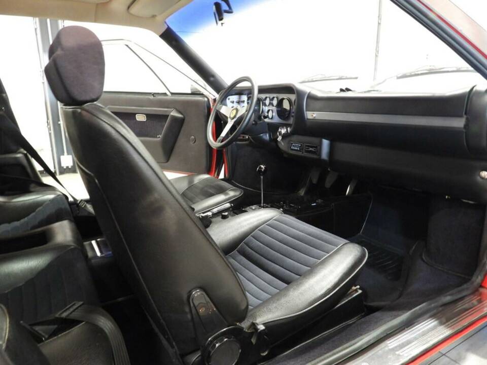 Bild 9/15 von Ferrari 308 GT4 (1979)