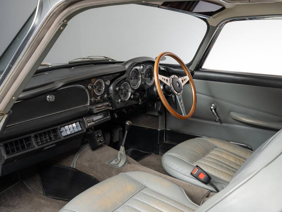 Bild 30/36 von Aston Martin DB 4 Vantage (1963)