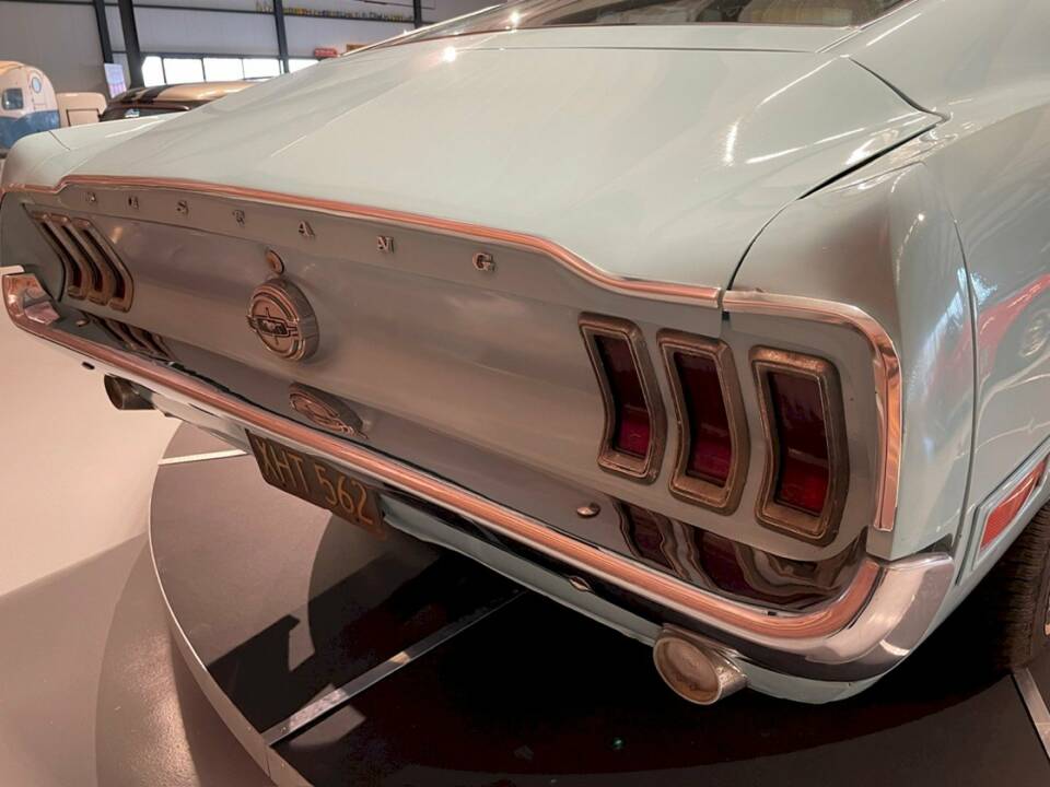 Image 13/34 of Ford Mustang 289 (1968)