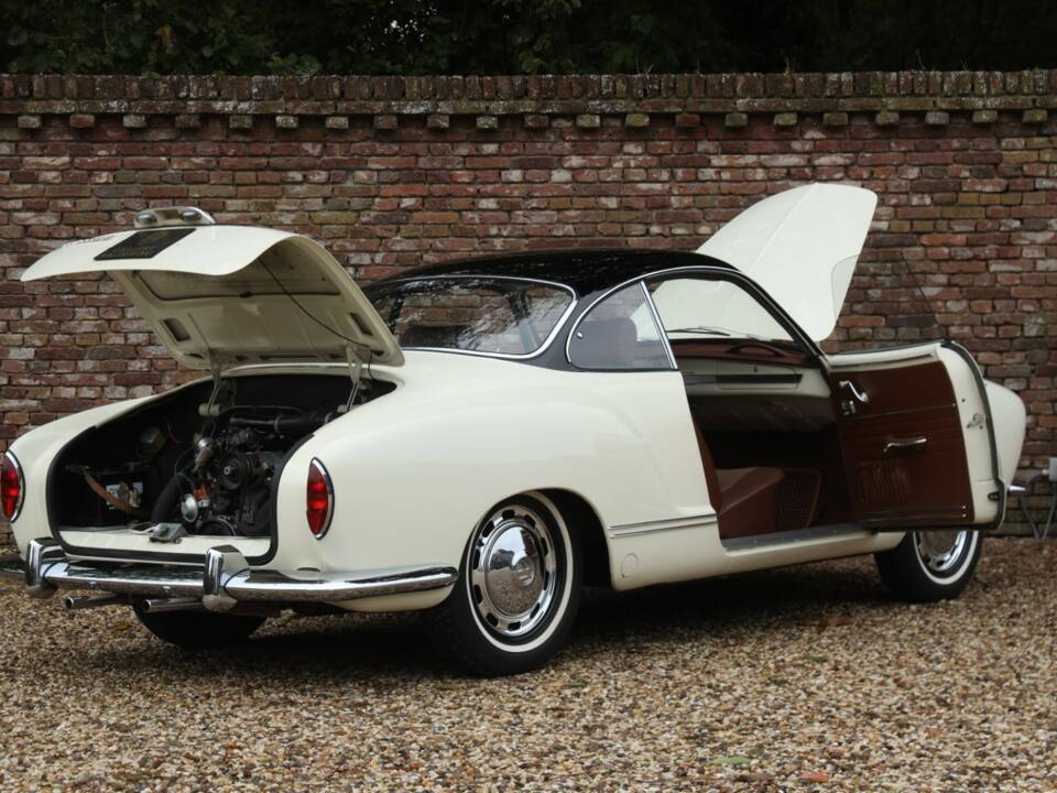 Image 39/50 of Volkswagen Karmann Ghia 1300 (1966)