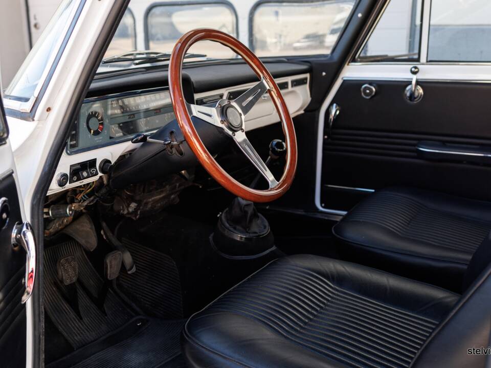Image 25/40 de Alfa Romeo Giulia 1600 TI (1967)